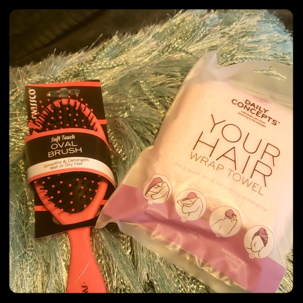Hair towel and Brush